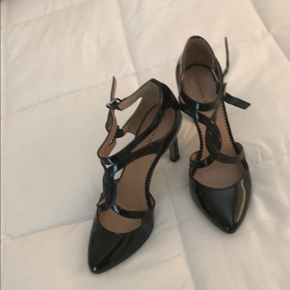 COPY - Tahari heels. black. 6.5. Worn once